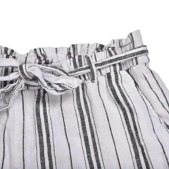 Old Navy Linen Blend Striped High Rise Tie Waist Shorts White Grey Size 16 - Picture 2 of 5